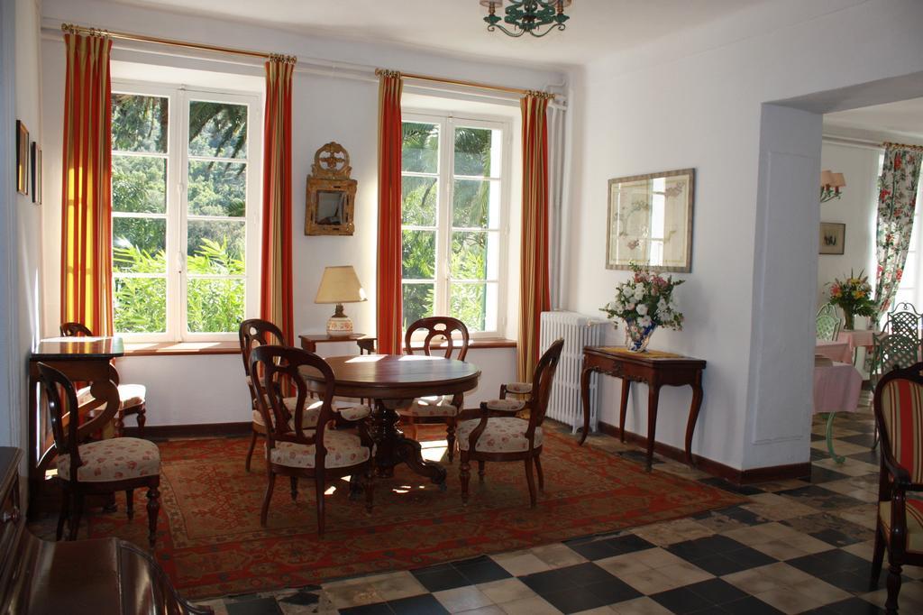 فندق Le Manoir De بورت كروس المظهر الخارجي الصورة
