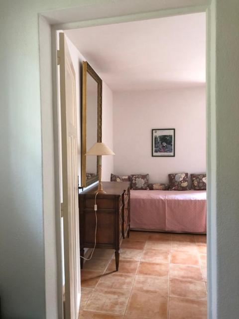 فندق Le Manoir De بورت كروس المظهر الخارجي الصورة