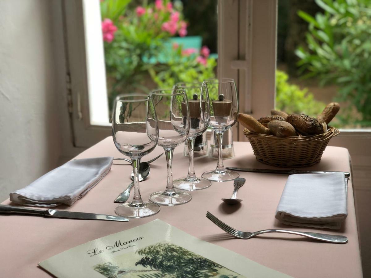 فندق Le Manoir De بورت كروس المظهر الخارجي الصورة